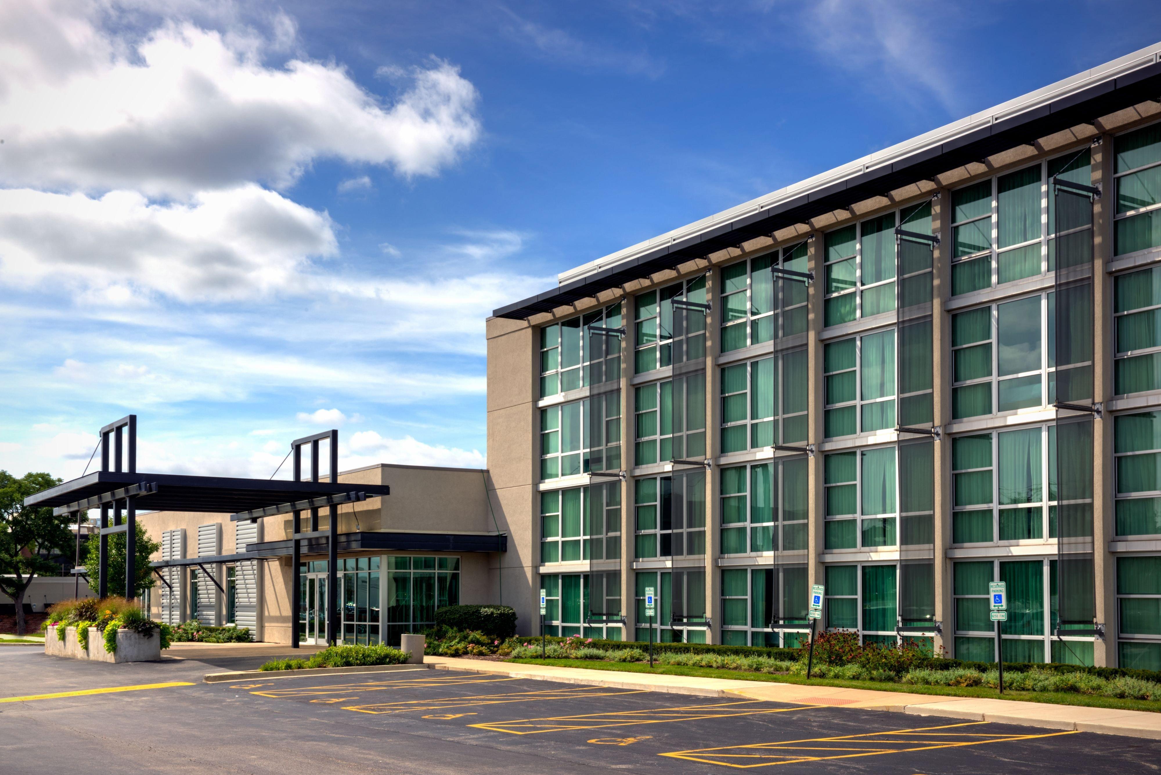 Crowne Plaza Hotel Glen Ellyn/Lombard By Ihg Εξωτερικό φωτογραφία